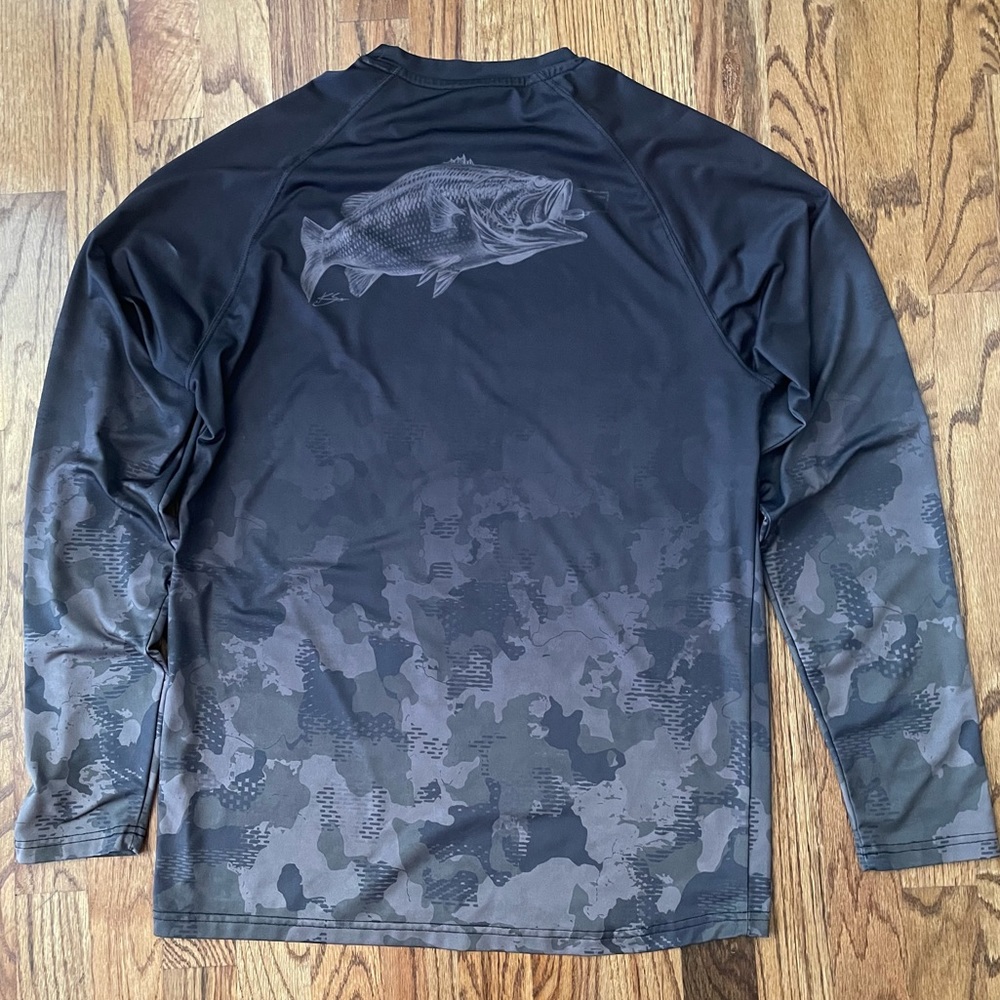 Huk Refraction Shirt